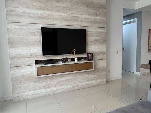 Apartamento para Venda em Palhoça - 4