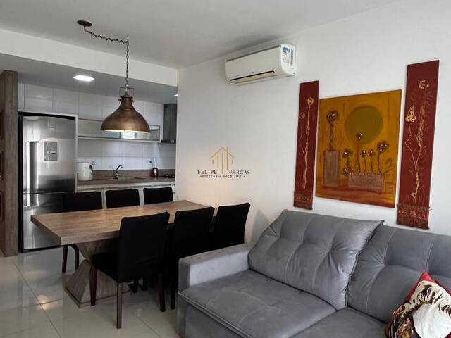 #422 - Apartamento para Venda em Palhoça - SC