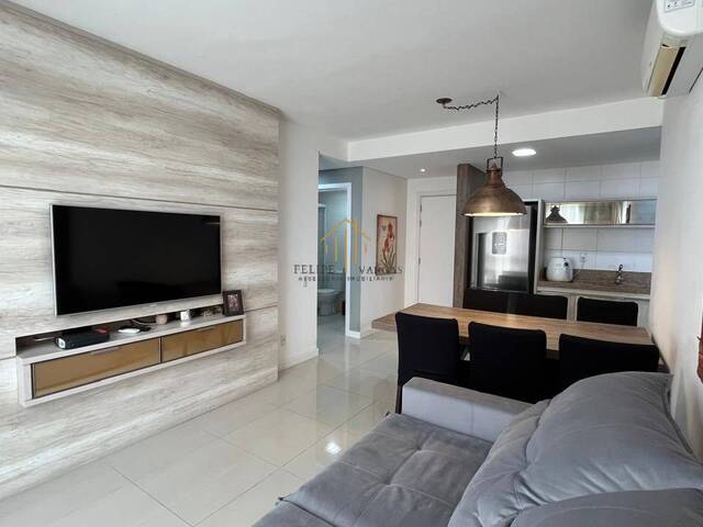 #422 - Apartamento para Venda em Palhoça - SC