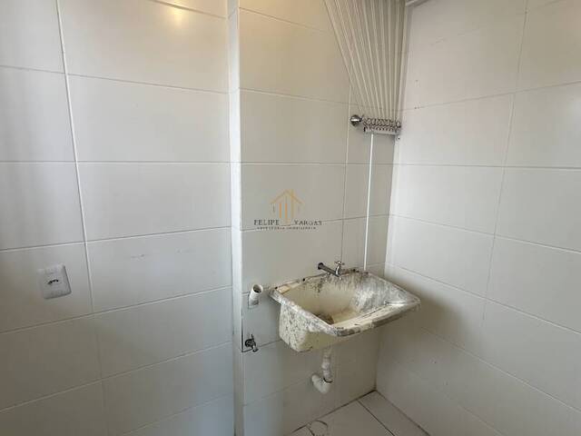 Apartamento para Venda em Palhoça - 5