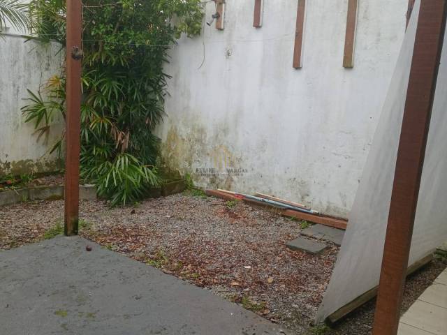 Casa em condomínio para Venda em Palhoça - 2