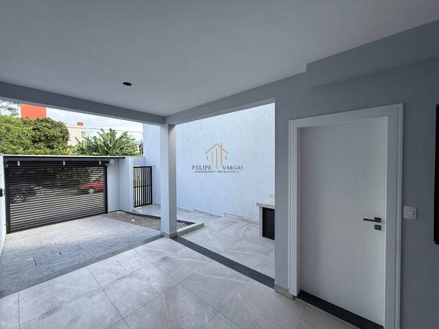 Sobrado para Venda em Palhoça - 4