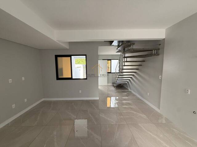 #479 - Sobrado para Venda em Palhoça - SC