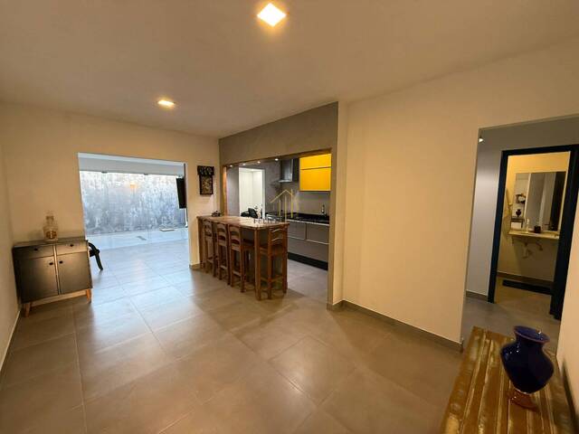 Casa em condomínio para Venda em Palhoça - 2