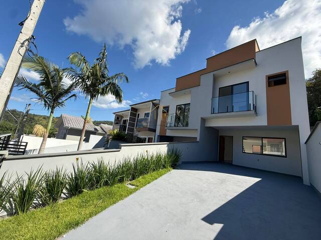 Casa para Venda em São José - 5