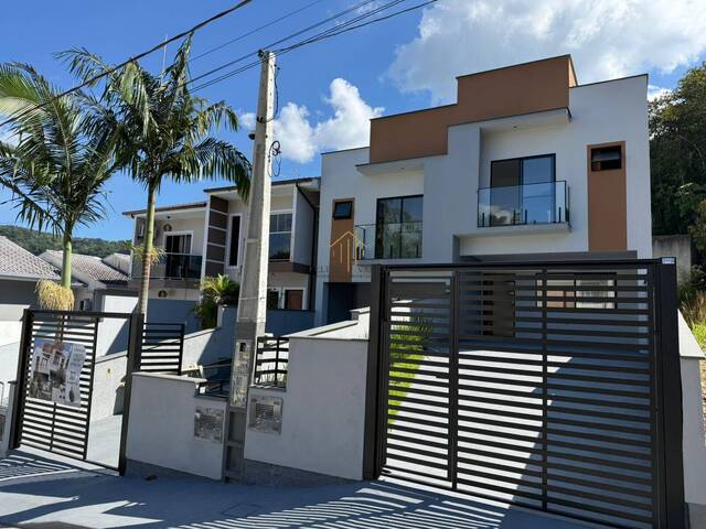 #490 - Casa para Venda em São José - SC - 1