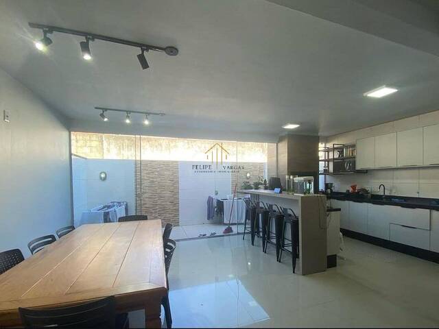 Casa para Venda em Palhoça - 2